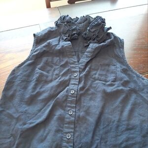 NEW Sleeveless Lapis black blouse//B2A